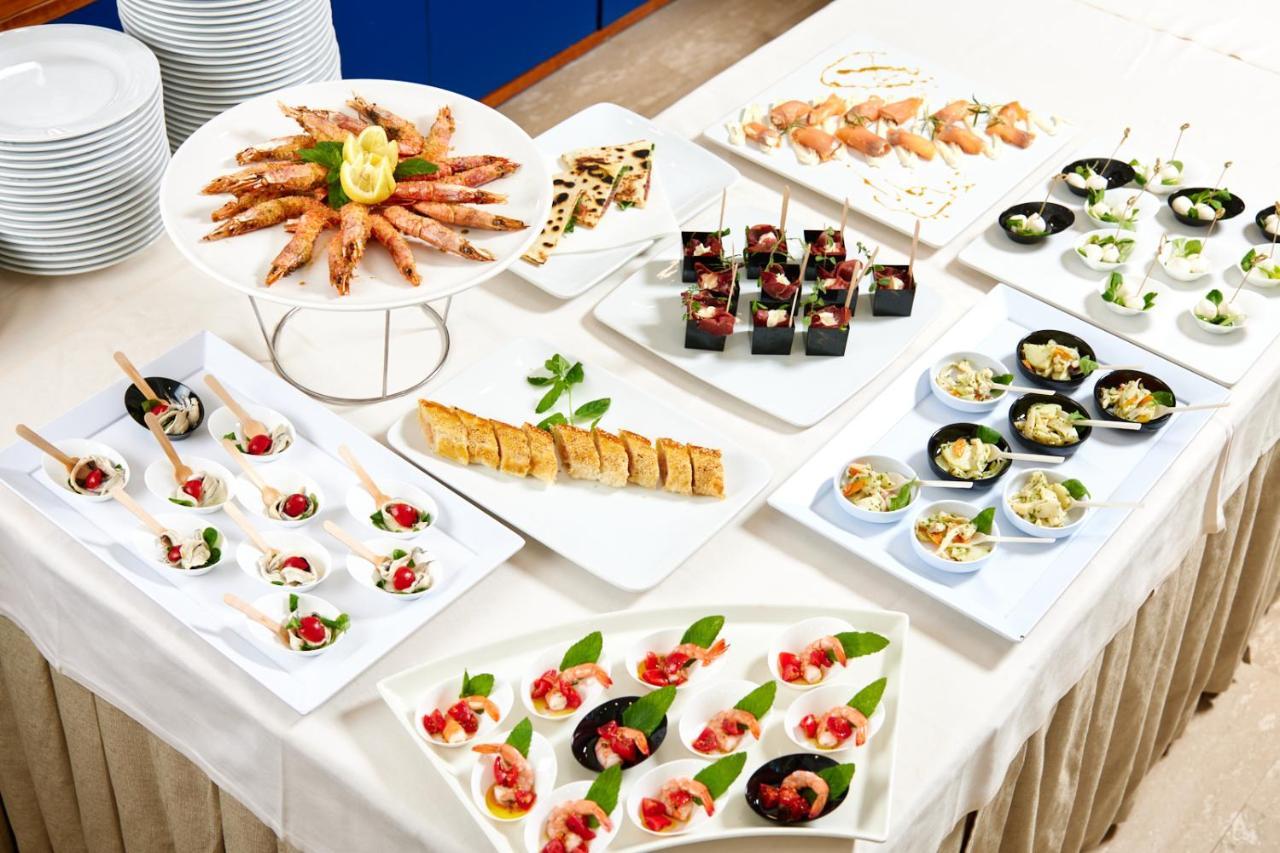 Hotel Ascot Riccione Esterno foto