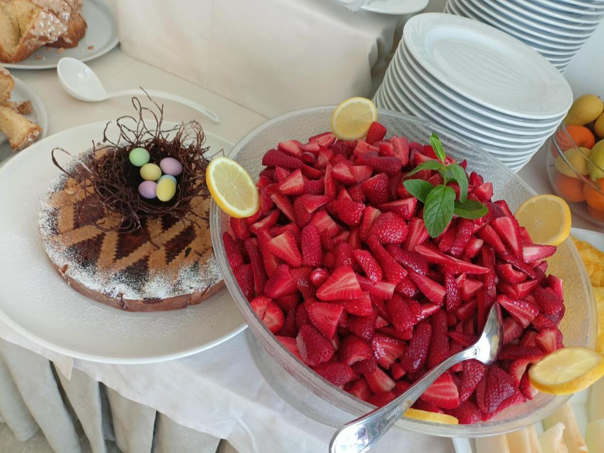 Hotel Ascot Riccione Esterno foto