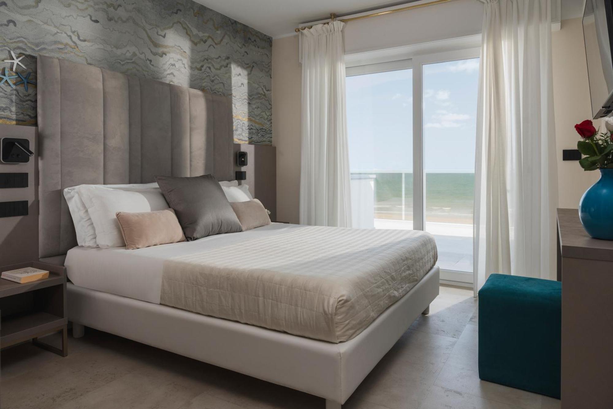 Hotel Ascot Riccione Esterno foto