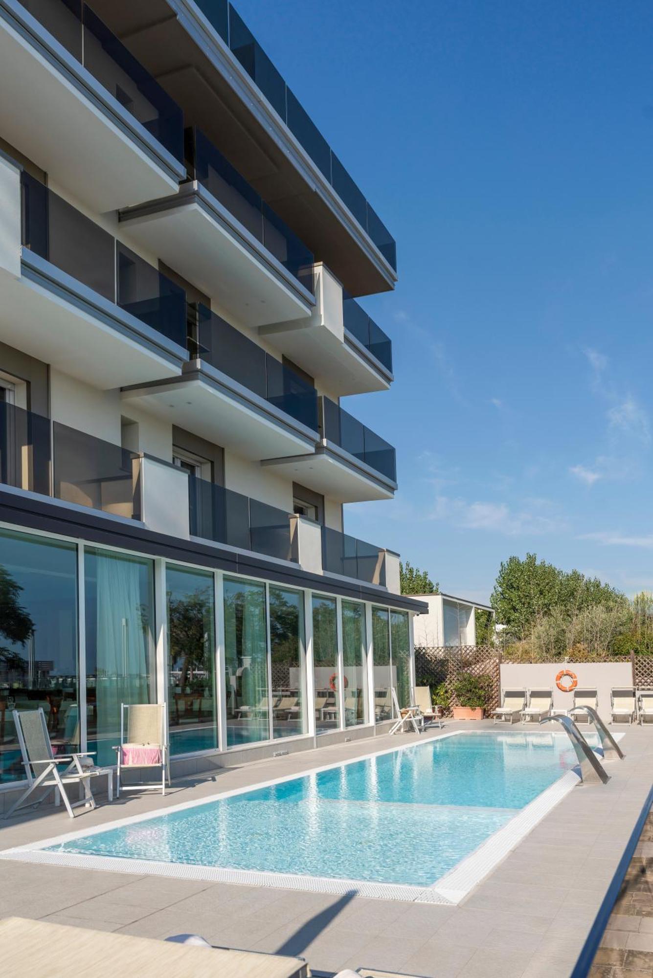 Hotel Ascot Riccione Esterno foto