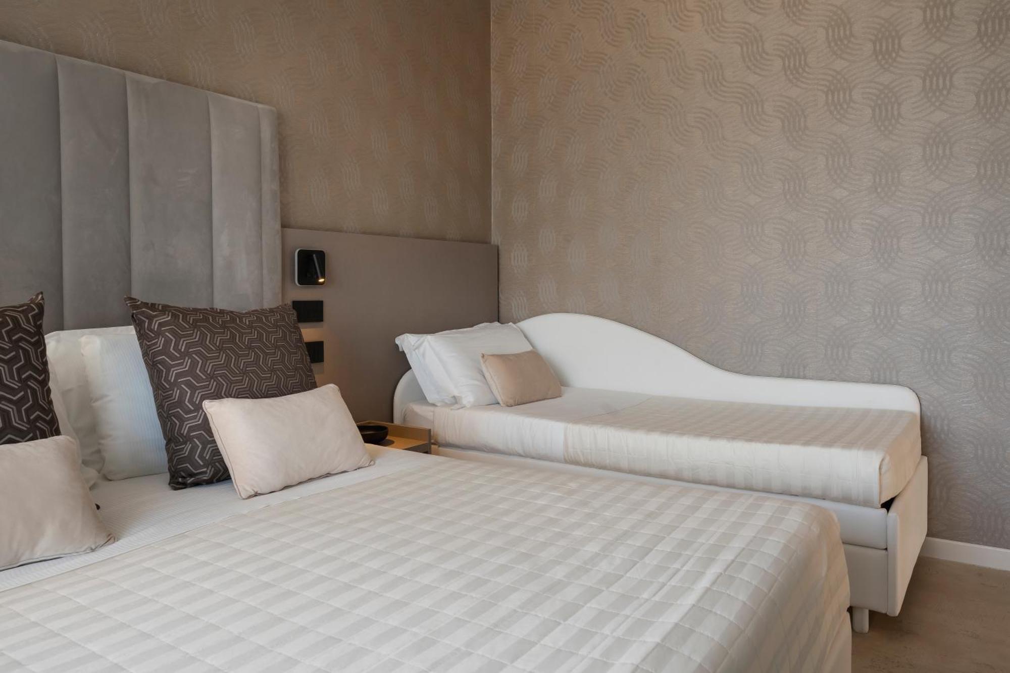 Hotel Ascot Riccione Esterno foto