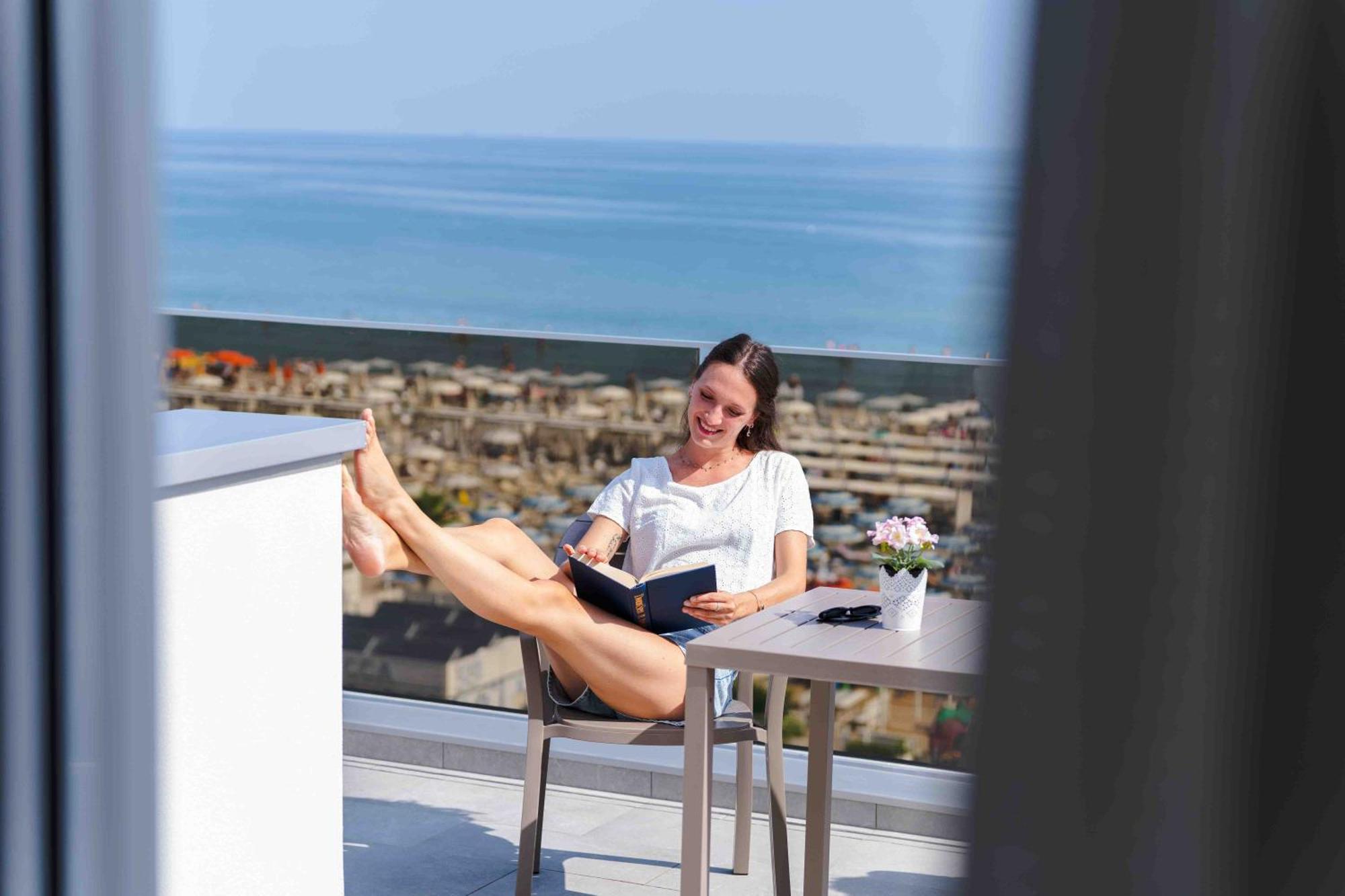 Hotel Ascot Riccione Esterno foto